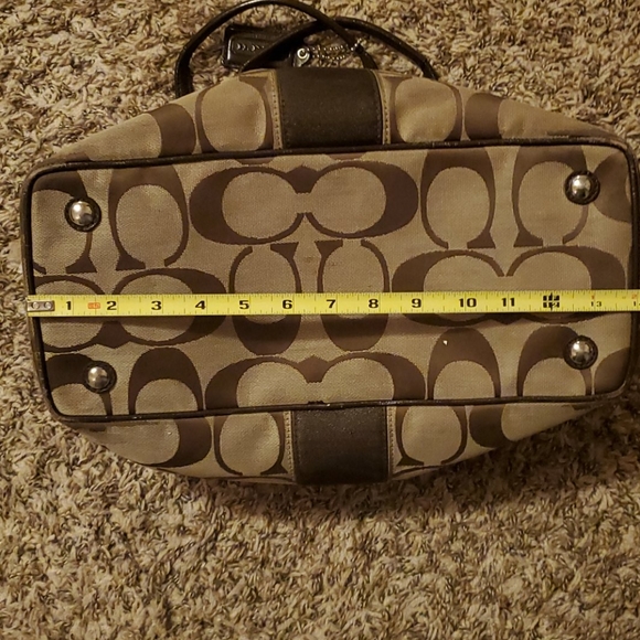 Classic tan & brown pattern authentic Coach purse